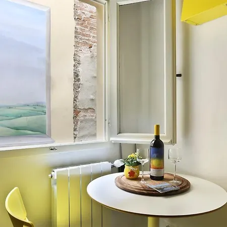 Apartment Sweet House In Campuccio Street Florence