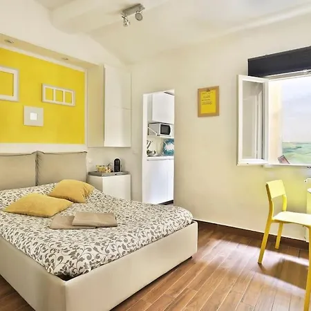 Apartment Sweet House In Campuccio Street *